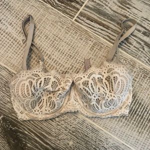 Victoria’s Secret Bra - Dream Angles push-up